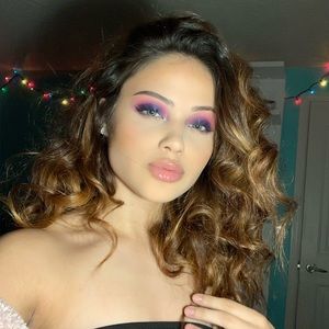 Meet your Posher, Melina